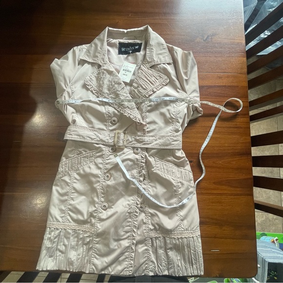 ONYX Life tench coat! Business casual tan jacket - Picture 8 of 9